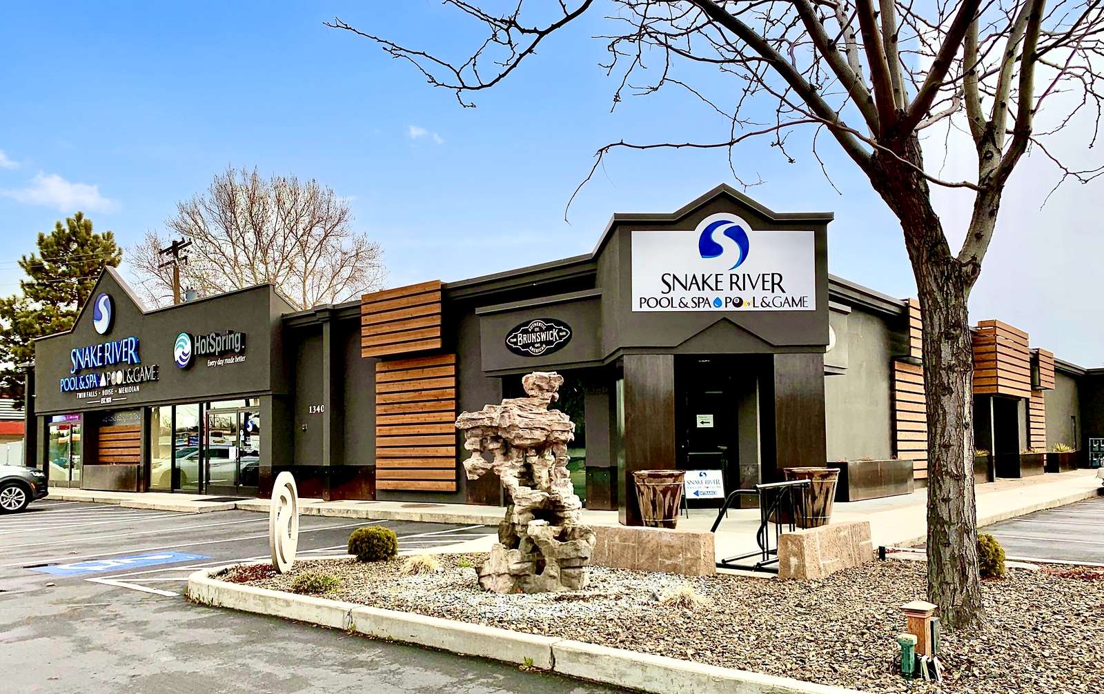 Snake River Pool & Spa Boise showroom