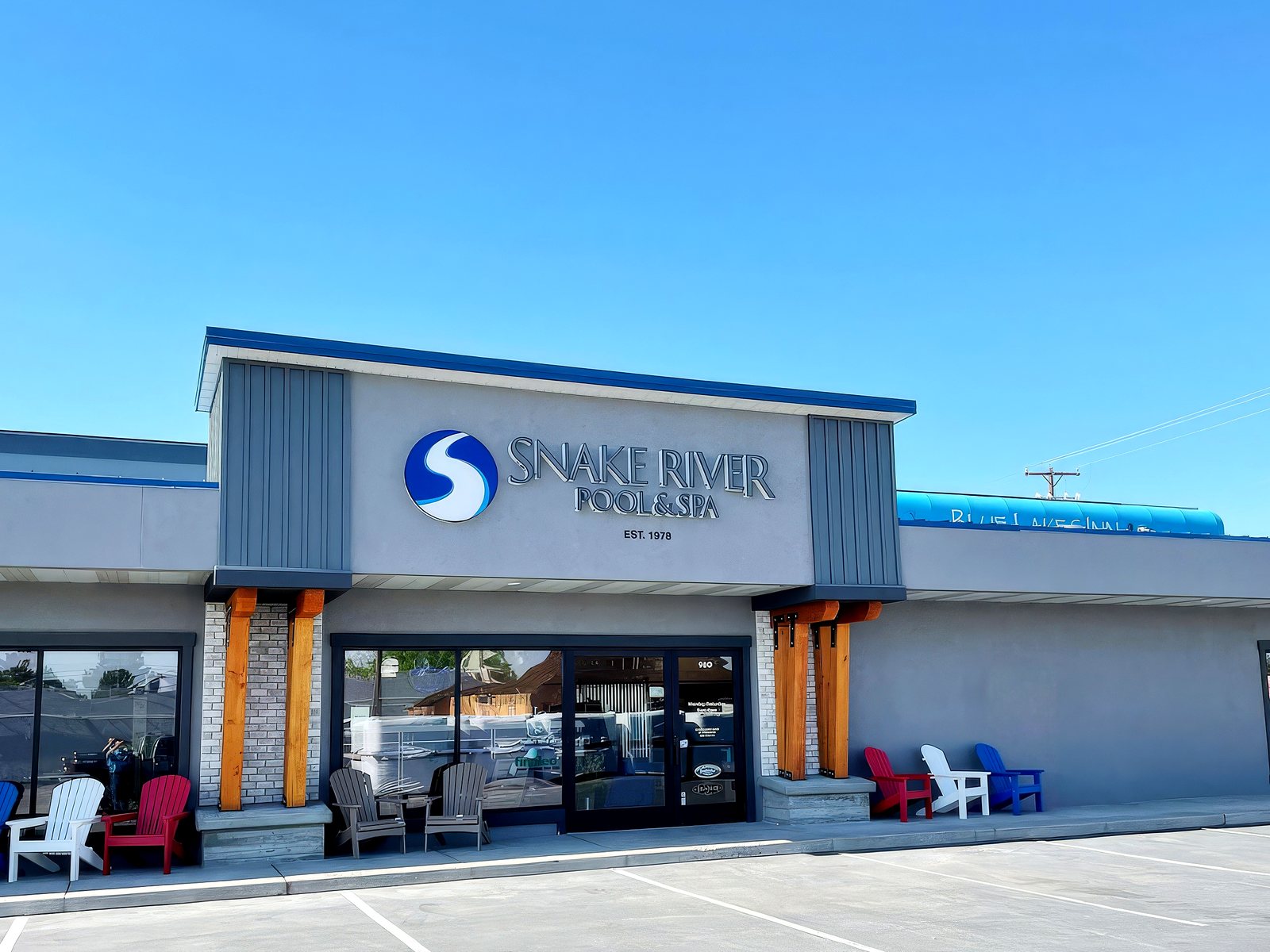 Snake River Pool & Spa Twin Falls showroom